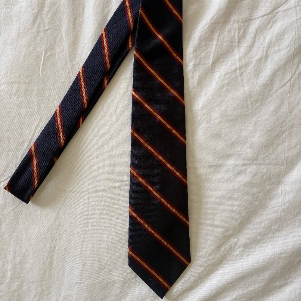 Brooks Brothers Men's Silk Neck Tie, Repp Dark Navy with Red and Gold Stripes